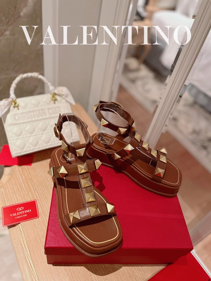 Valentino shoes 009 XM 082