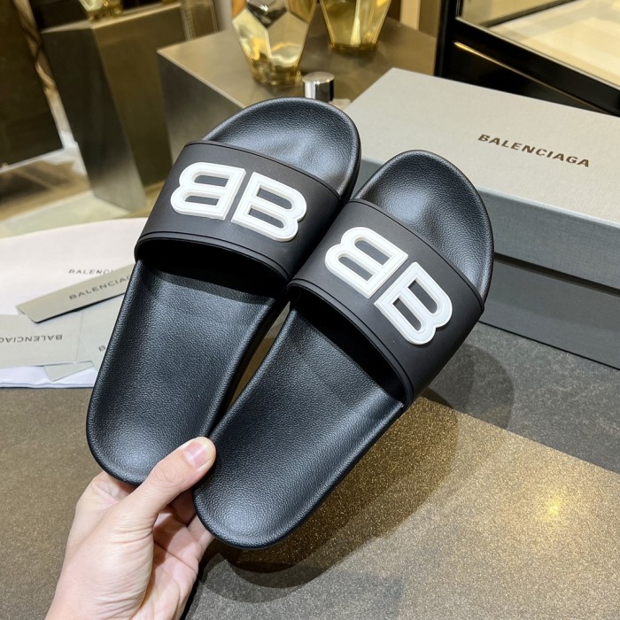 BALENCIAGA shoes 002 XM 031