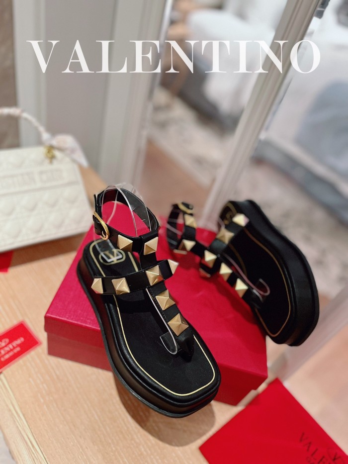 Valentino shoes 010 XM 082