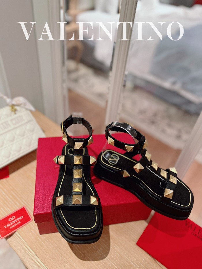 Valentino shoes 009 XM 082