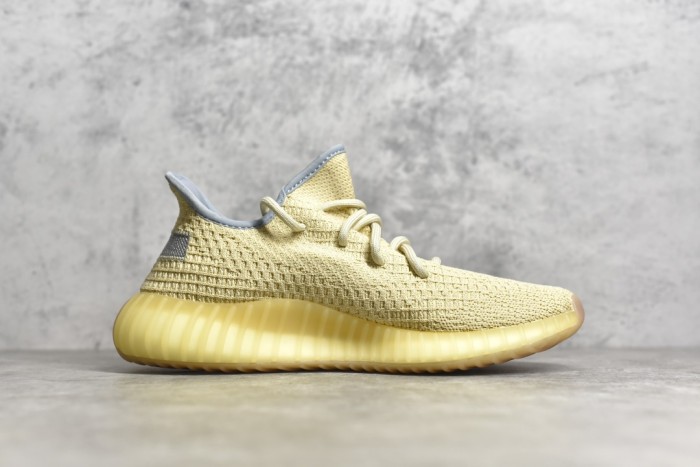 Yeezy 350 Boost V2 shoes XM 053 01