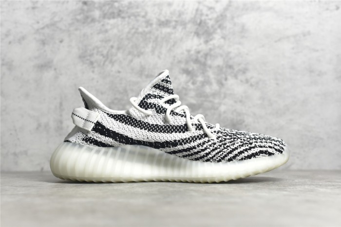 Yeezy 350 Boost V2 shoes XM 053 05