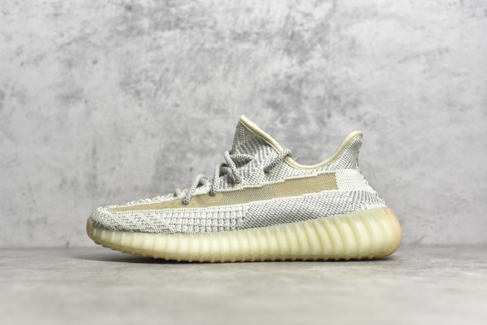 Yeezy 350 Boost V2 shoes XM 053 02