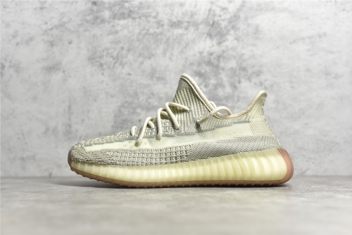 Yeezy 350 Boost V2 shoes XM 053 04
