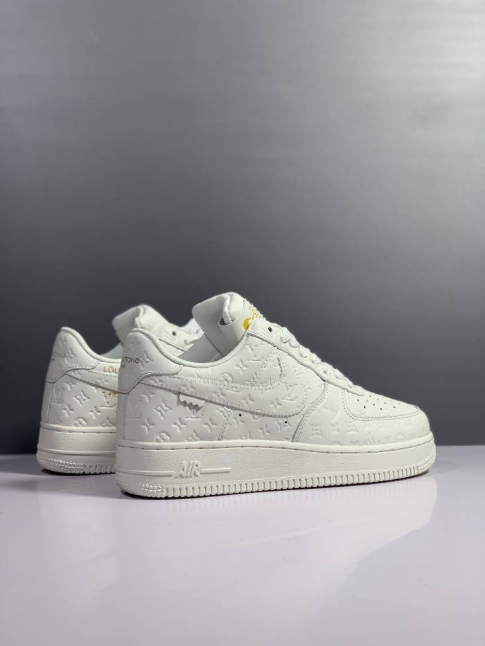 LouisVuitton x Air Force 1 shoes XM 093 02