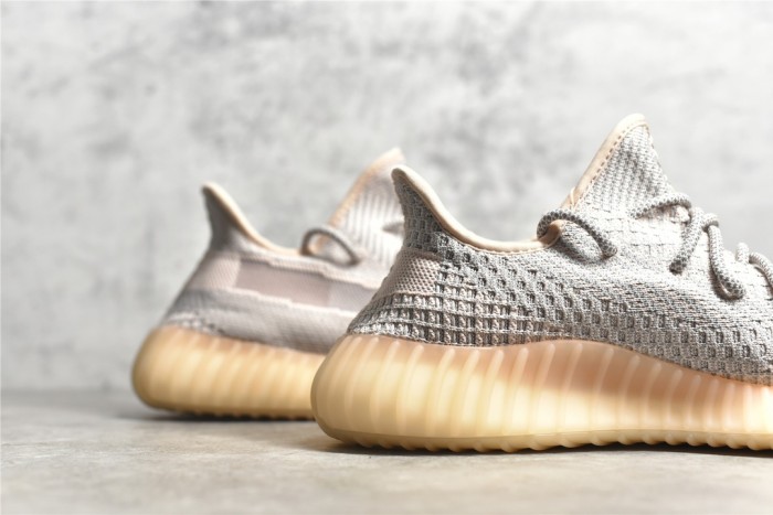 Yeezy 350 Boost V2 shoes XM 053 04