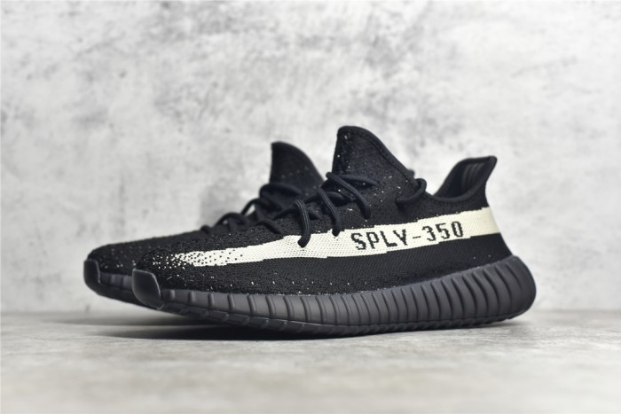 Yeezy 350 Boost V2 shoes XM 053 05