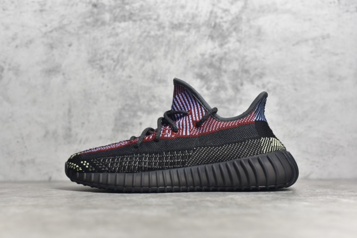 Yeezy 350 Boost V2 shoes XM 053 02