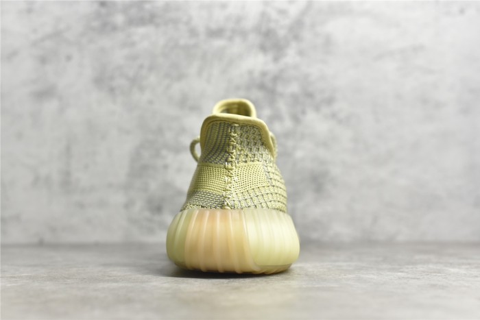 Yeezy 350 Boost V2 shoes XM 053 03