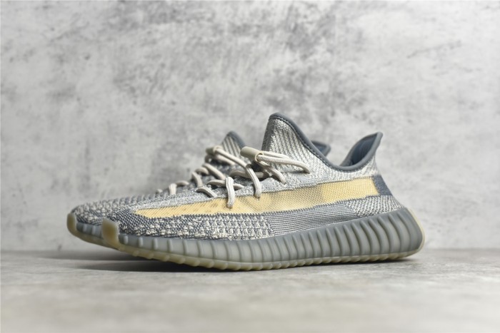 Yeezy 350 Boost V2 shoes XM 053 03