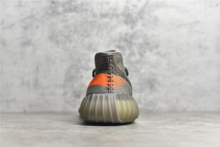 Yeezy 350 Boost V2 shoes XM 053 05