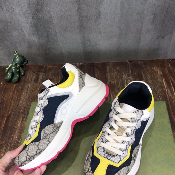 GUCCI Rhyton shoes 002 XM 043