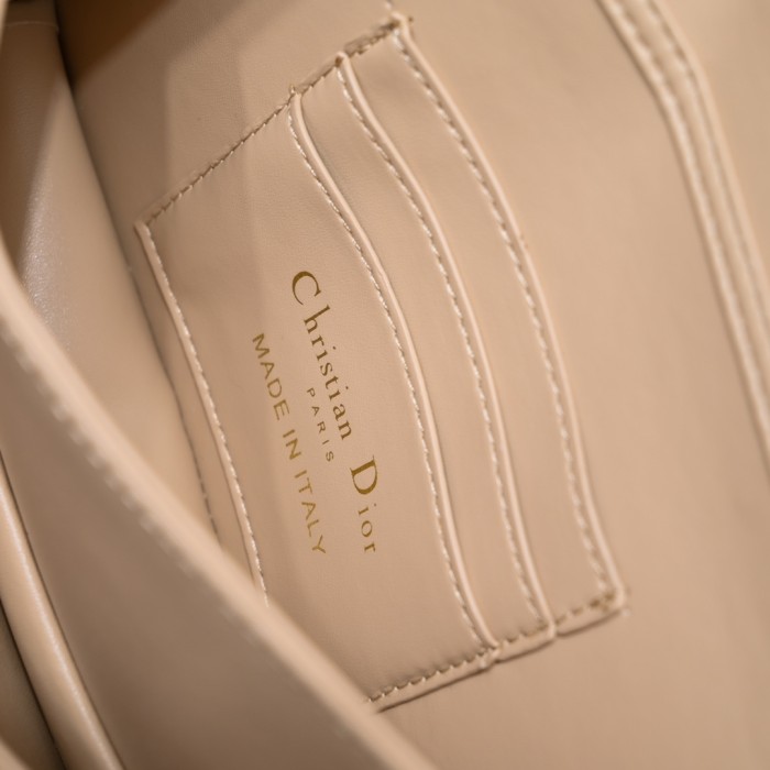 Dior1538XB071 21CM