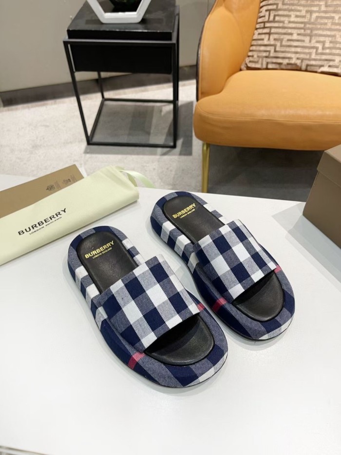 Burberry shoes 004 XM 081