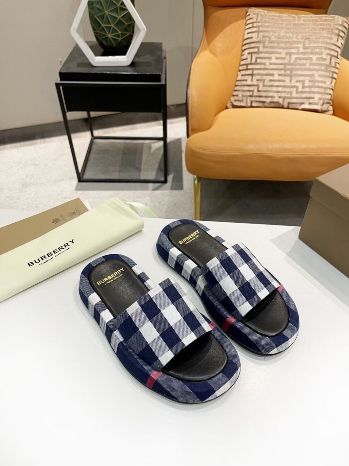 Burberry shoes 004 XM 081