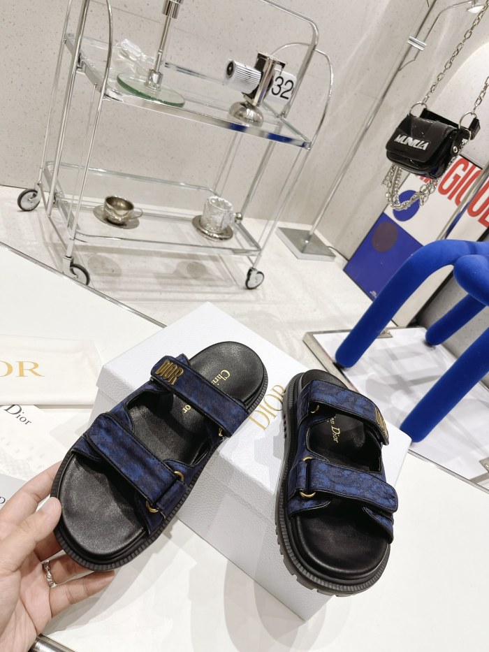 Dior shoes 013 XM 052