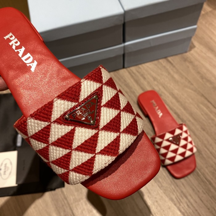 Prada shoes 025 XM 012