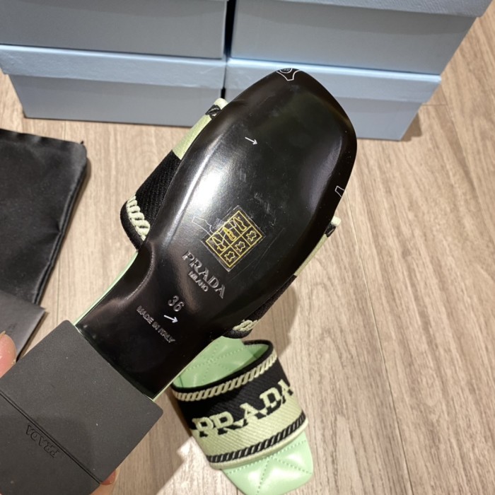 Prada shoes 024 XM 012