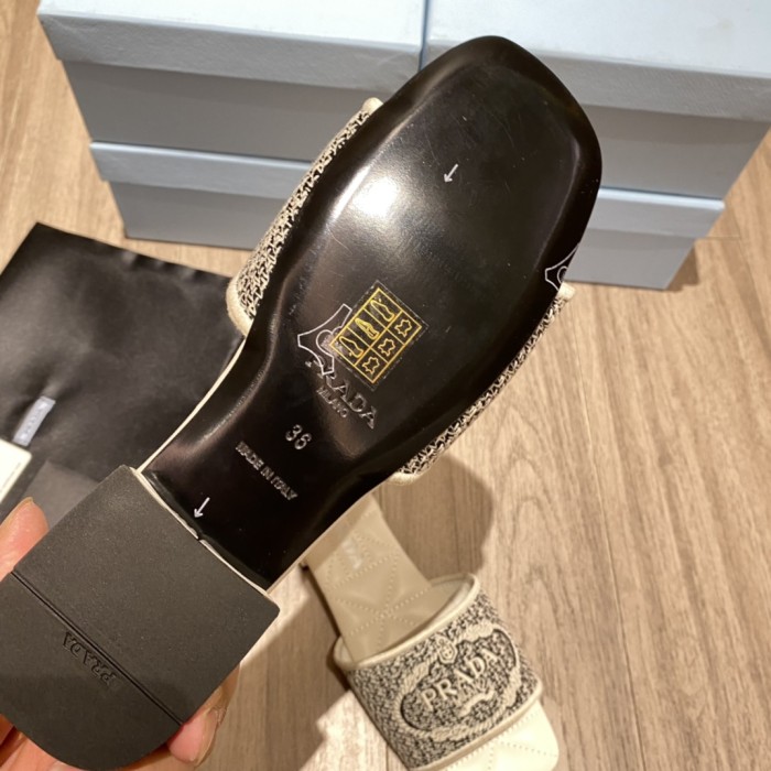 Prada shoes 024 XM 012