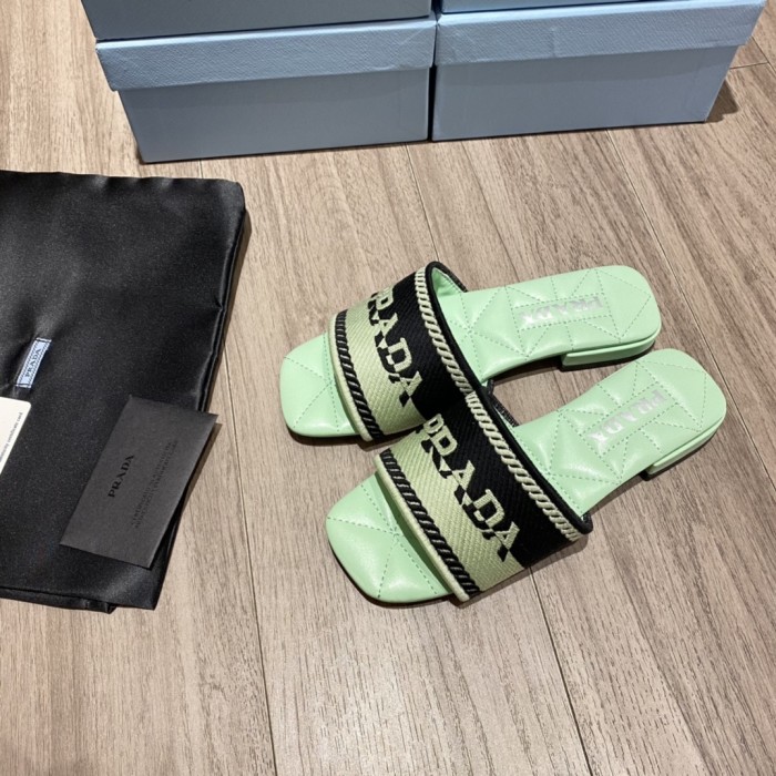 Prada shoes 024 XM 012