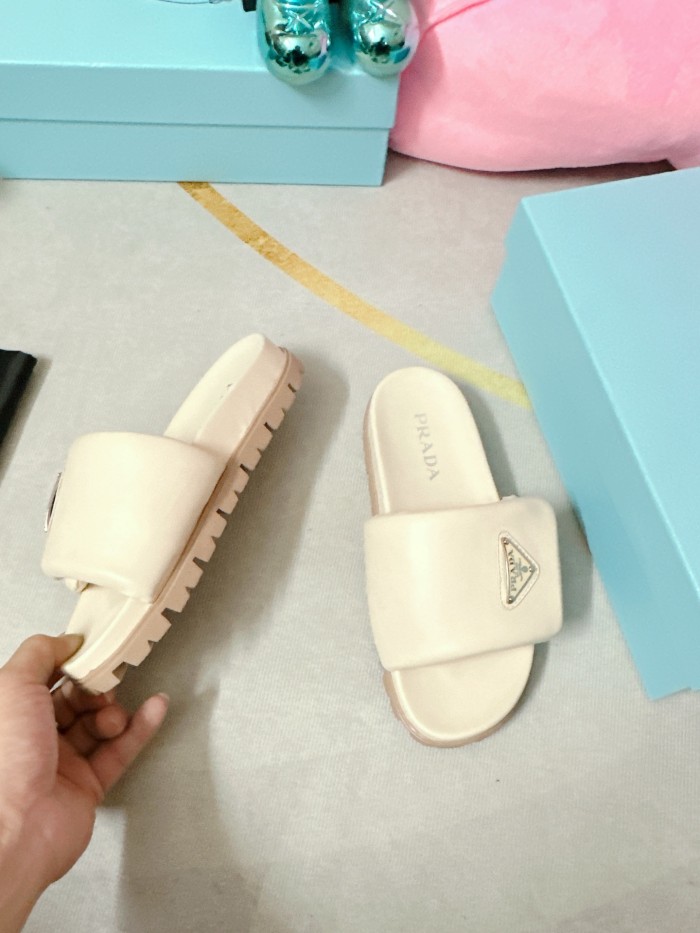 Prada shoes 020 XM 082
