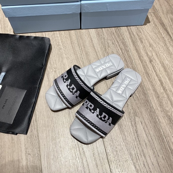 Prada shoes 024 XM 012