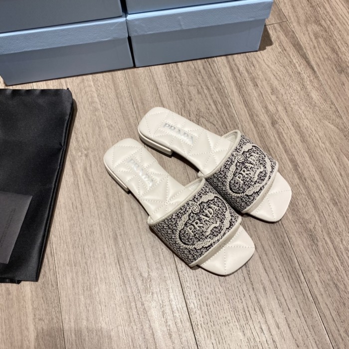 Prada shoes 024 XM 012