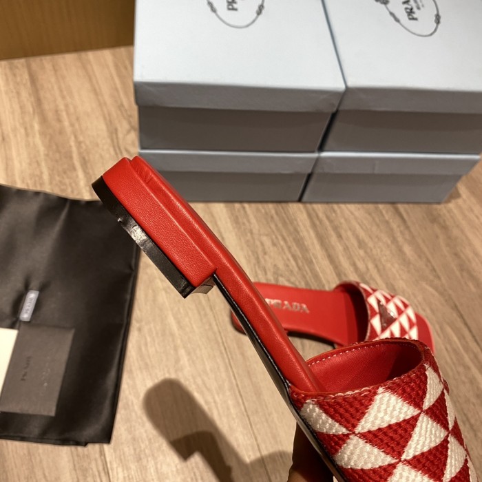 Prada shoes 025 XM 012