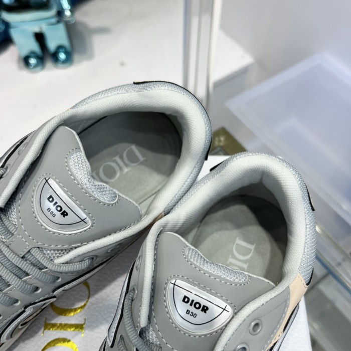 Dior 001 Casual shoes XM 034 01