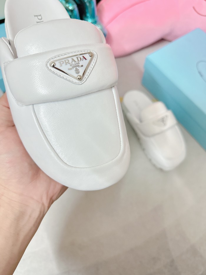 Prada shoes 021 XM 092