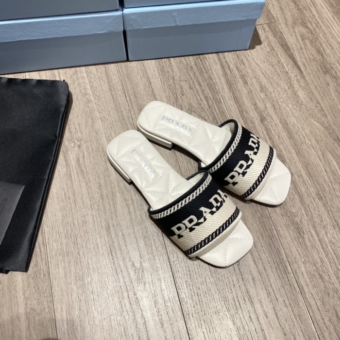 Prada shoes 024 XM 012