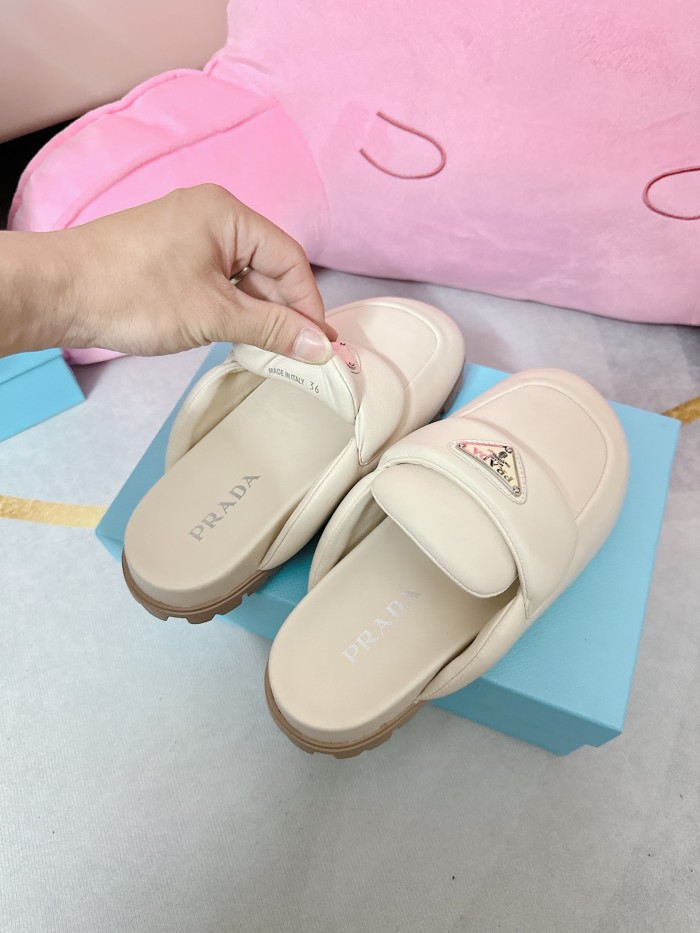 Prada shoes 021 XM 092