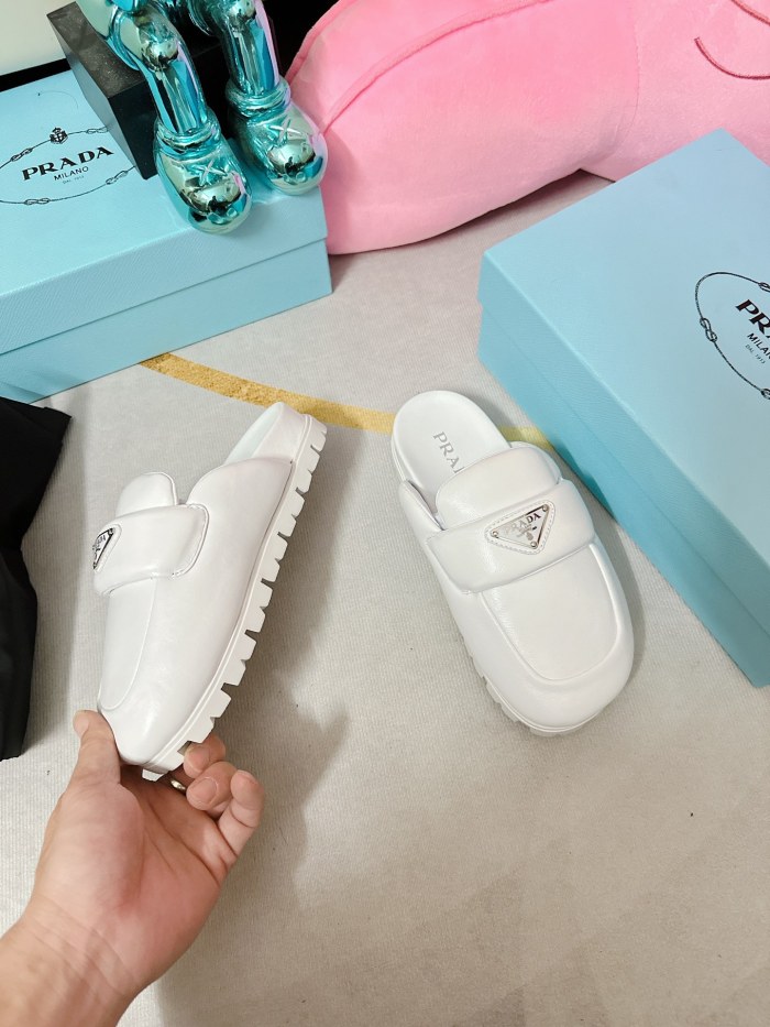 Prada shoes 021 XM 092