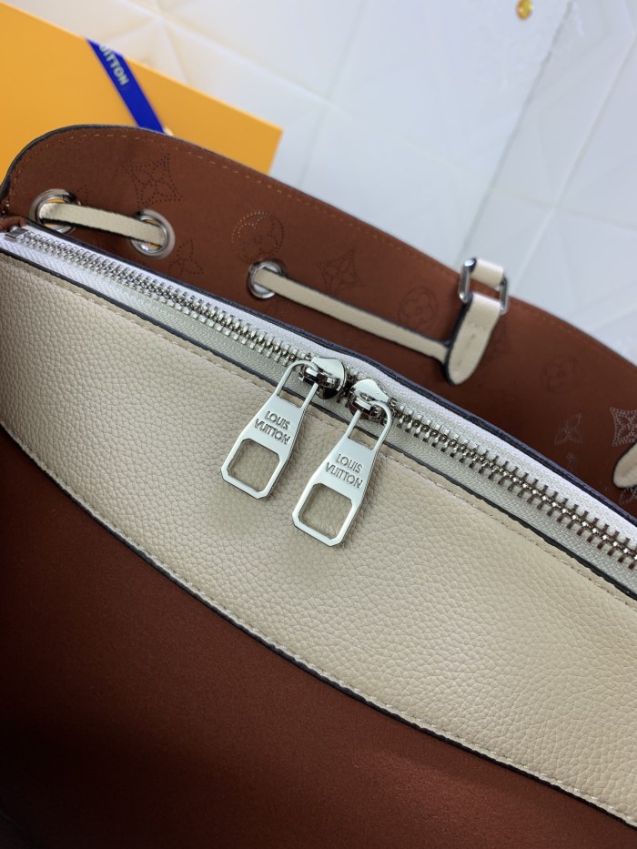 LV59200CS051 32CM
