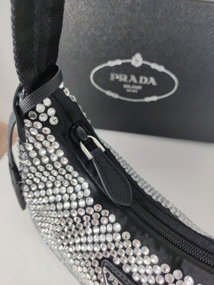 Prada3000 22PJ031 diamond 23CM