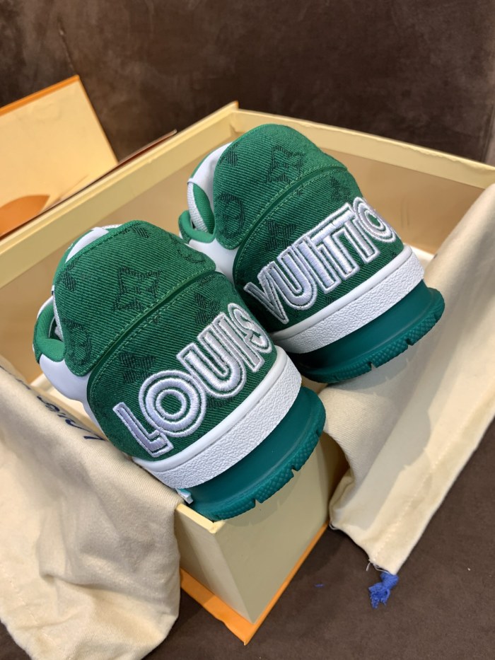 LV 003 Casual shoes XM 024