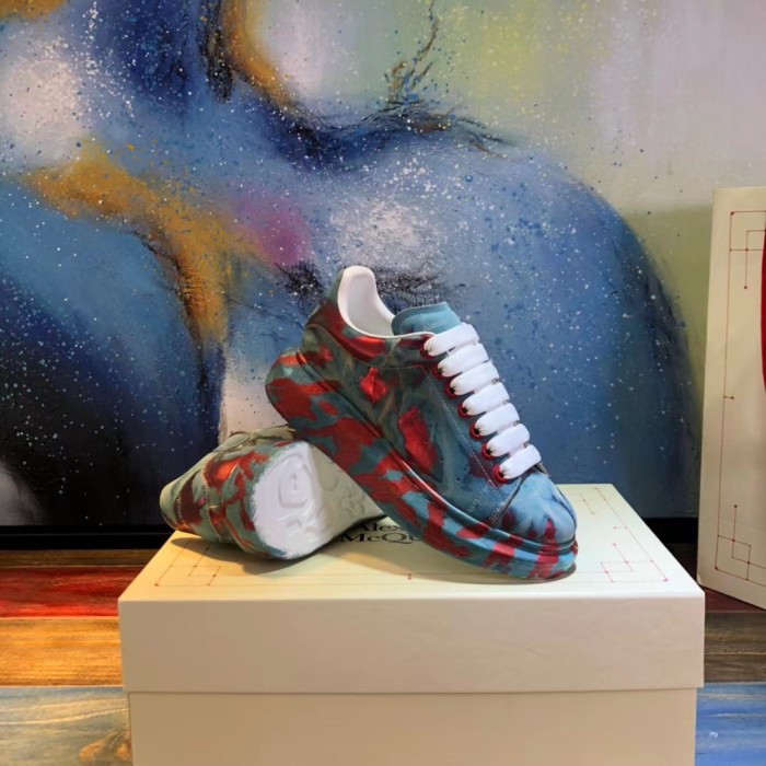Alexander McQUEEN 002 Casual shoes XM 063 01