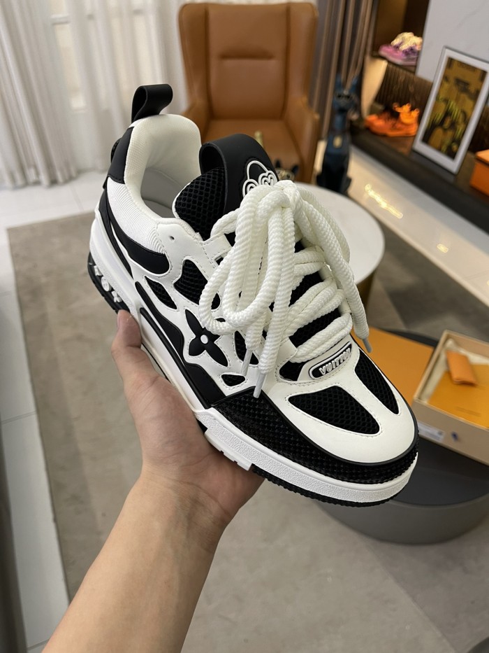 LV 004 Casual shoes XM 024