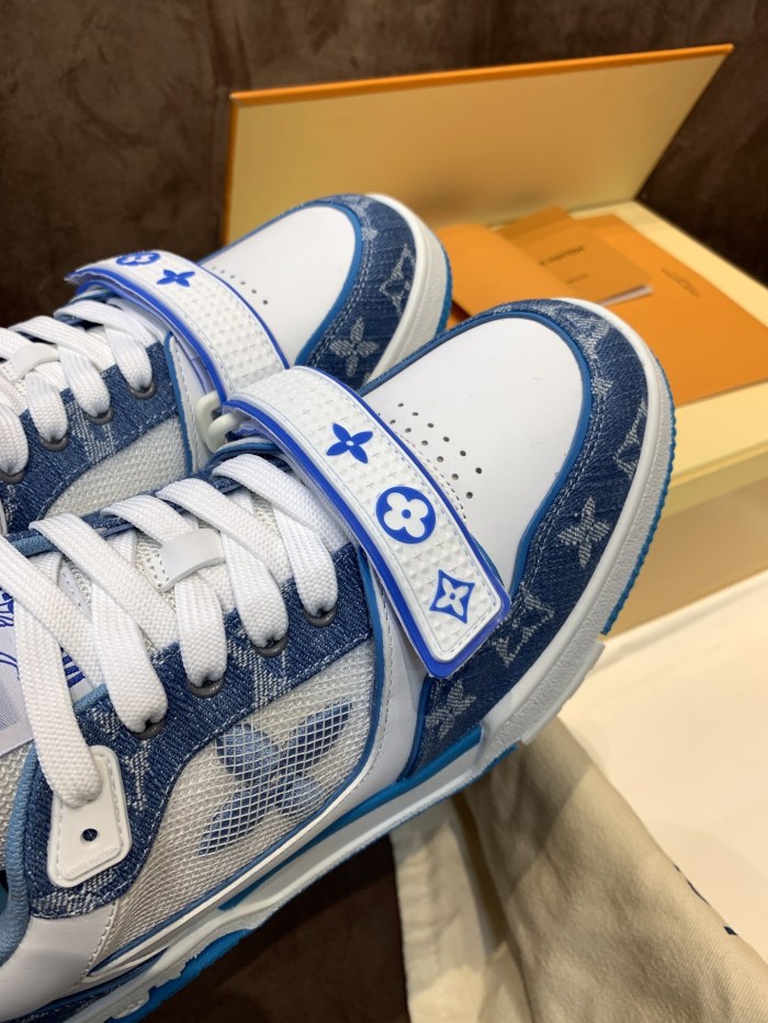 LV 003 Casual shoes XM 024