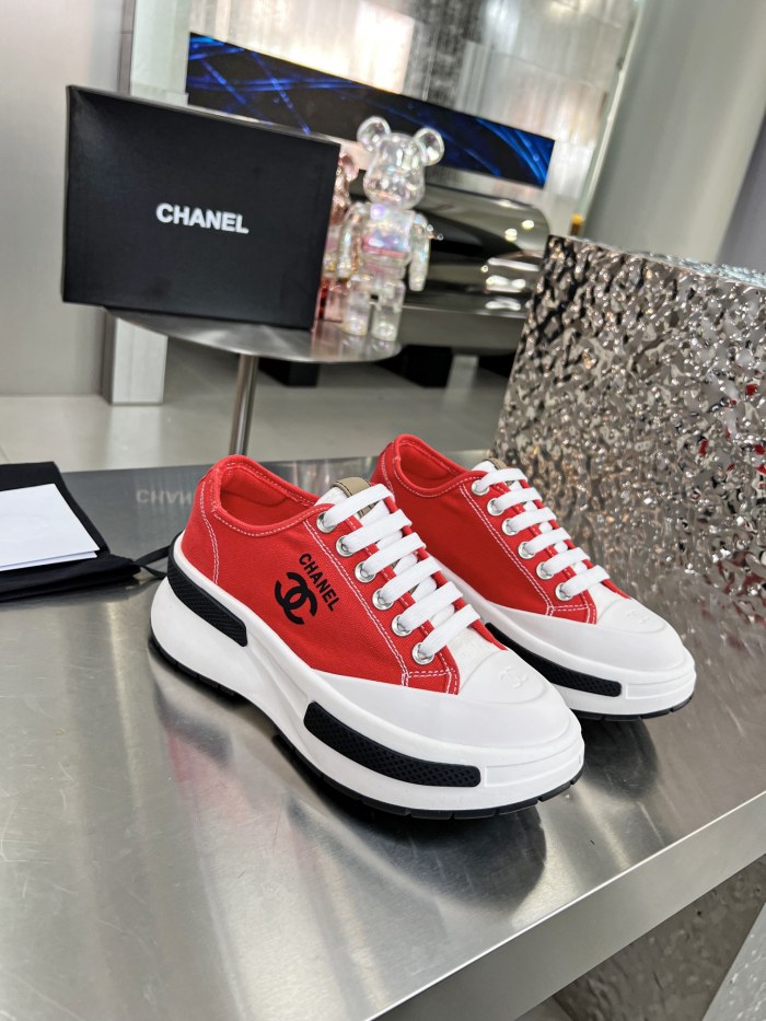 Chanel 004 Casual shoes XM 042