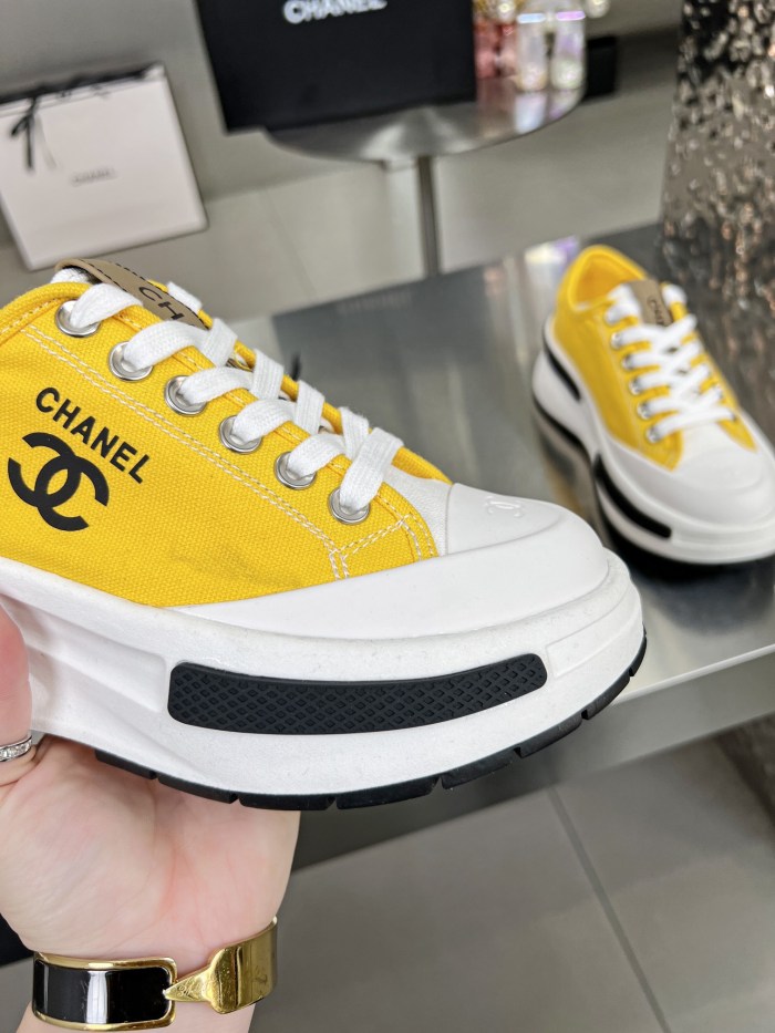 Chanel 004 Casual shoes XM 042