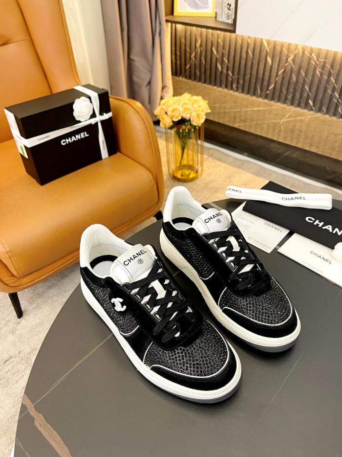 Chanel 001 Casual shoes XM 062