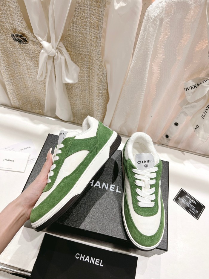 Chanel 002 Casual shoes XM 062