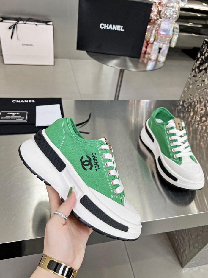 Chanel 004 Casual shoes XM 042