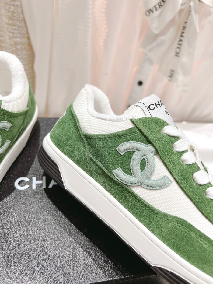 Chanel 002 Casual shoes XM 062