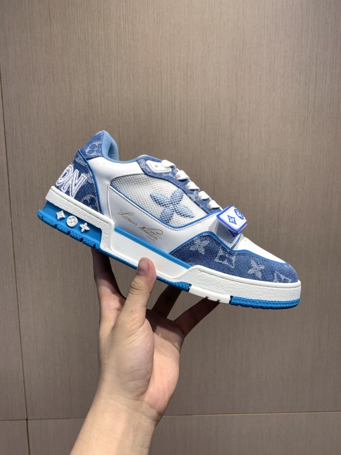 LV 003 Casual shoes XM 024