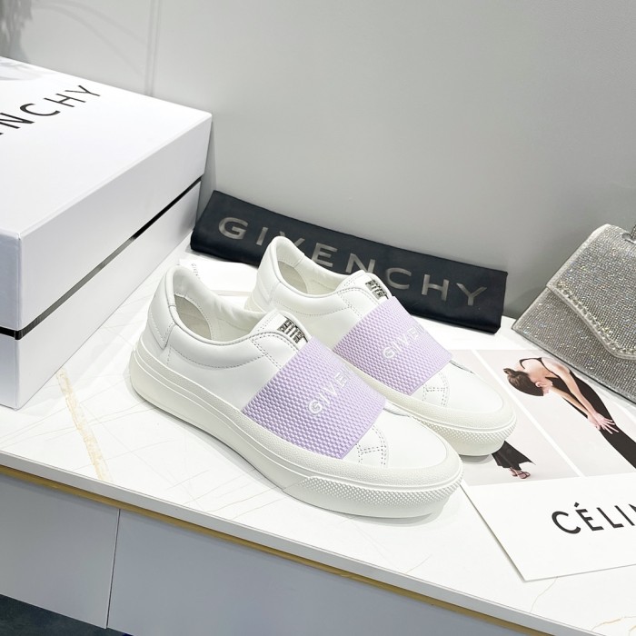 GIVENCHY 002 Casual shoes XM 003 02