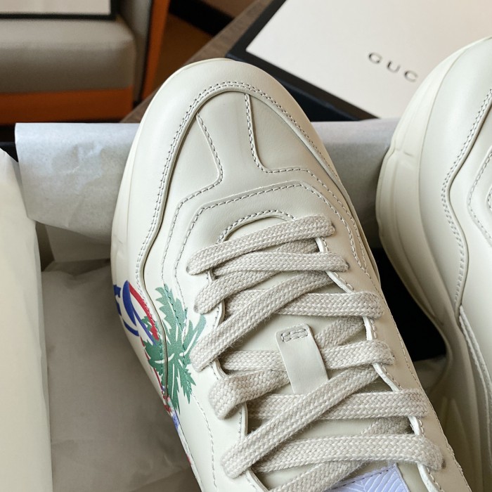 Gucci 003 Casual shoes XM 063 02