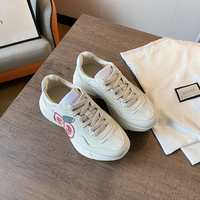 Gucci 003 Casual shoes XM 063 01