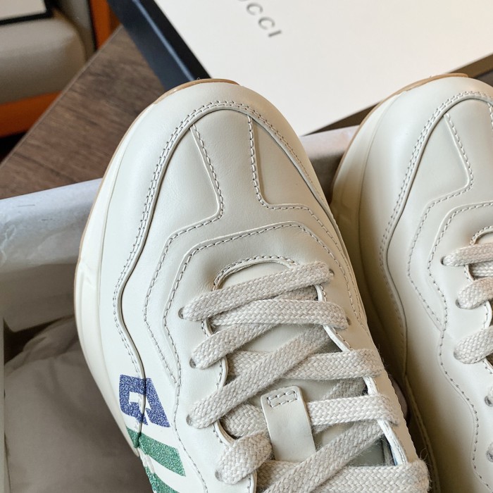 Gucci 003 Casual shoes XM 063 02